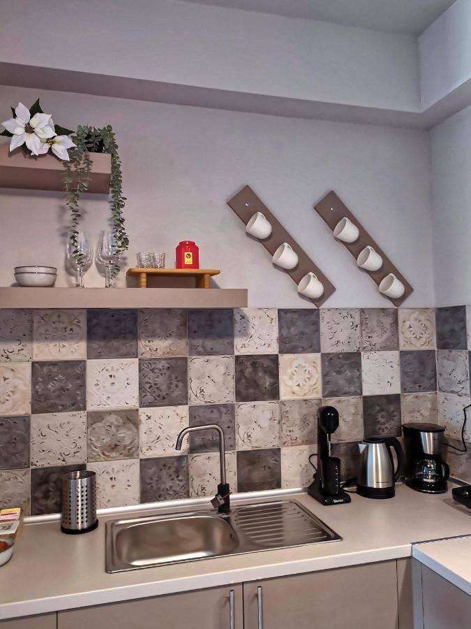Seaview-Apartments Палеа-Фокеа Экстерьер фото